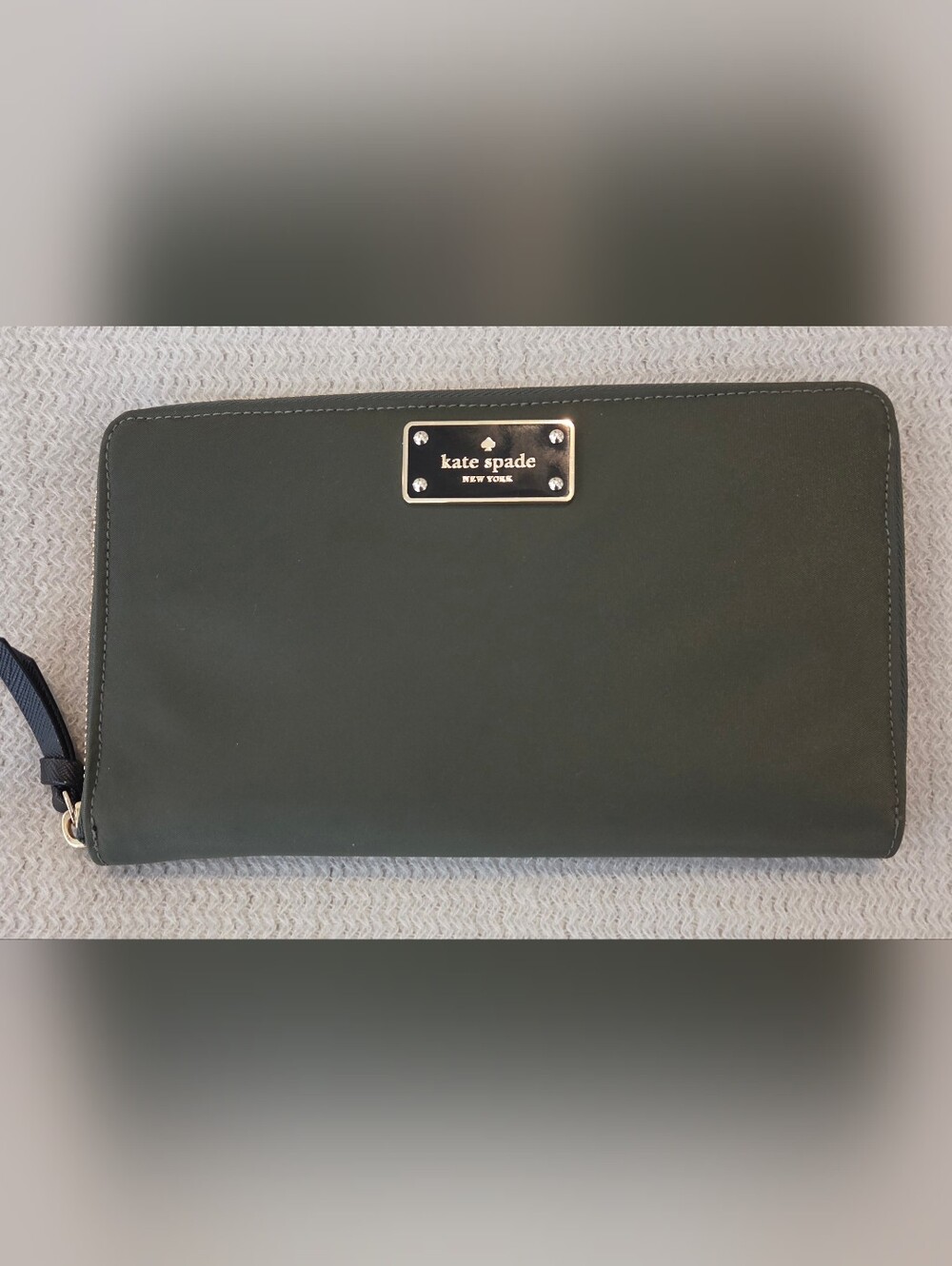 Kate Spade Olive Green Zip Wallet